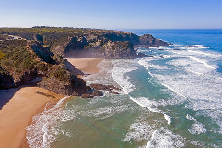 海滩岩石航班葡萄牙西海岸PraiaOdeceixe航空图片