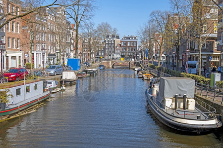 传统的水荷兰阿姆斯特丹市风景来自荷兰阿姆斯特丹自然图片