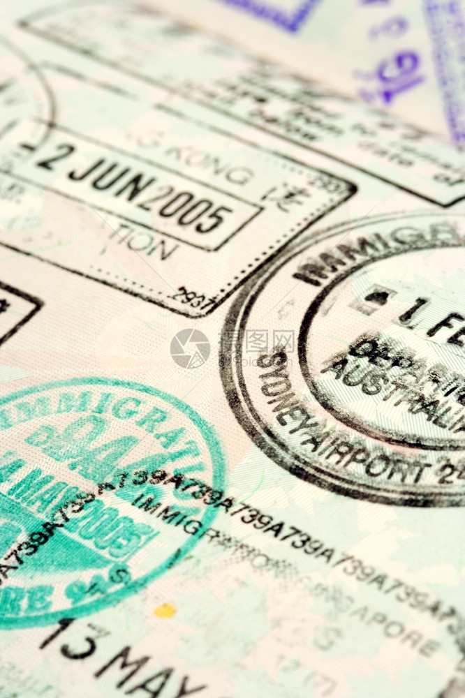 护照邮票的宏观选择焦点图像处于中间位置Focus文档移民访问图片