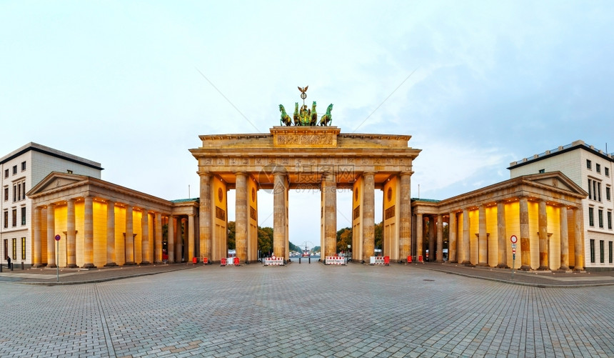 勃兰登堡大门全景早上在德国柏林吸引力历史克拉夫琴科图片