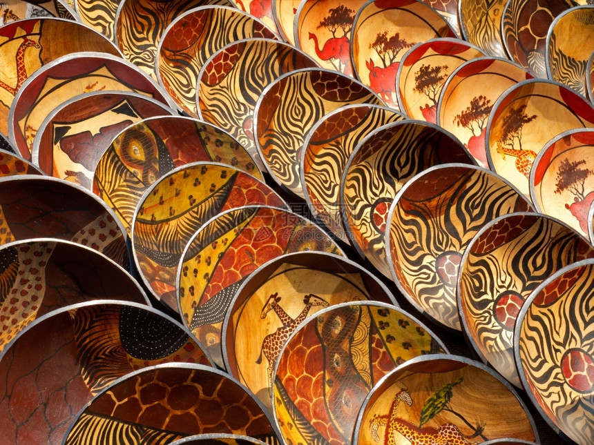 手工制作的艺术从非洲土著树木上雕刻的头碗用装饰手制成木碗盘子图片