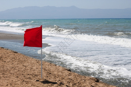 海边的红旗图片