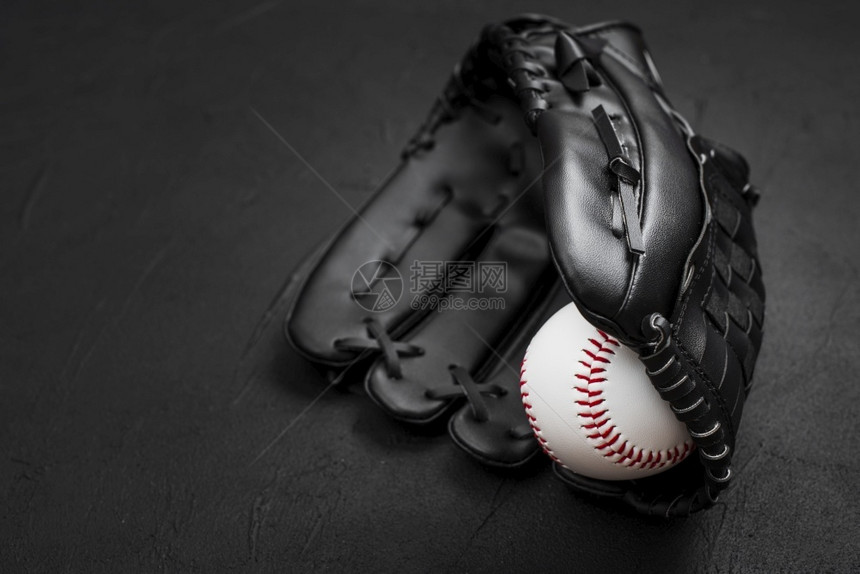 解析度平躺棒球在手套内高分辨率照片平躺棒球在手套内高品质照片平坦的躺着图片