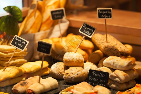 店铺一家商的面包专业种类繁多传统的面包店图片