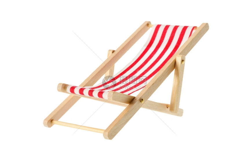 吊床休息室以白色背景隔离的红条形木甲板椅白底隔绝红色的图片