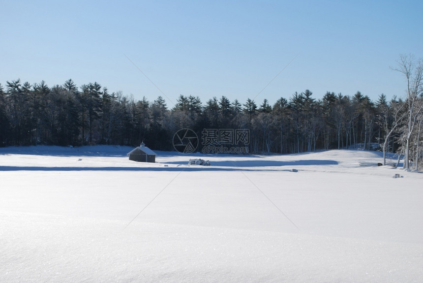 新英格兰暴风雪之后的平静冰景观冷冻图片