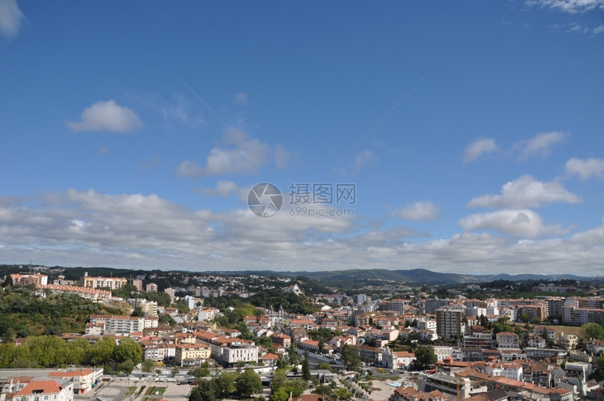建造莱里亚街道美丽的葡萄牙Leiria城市景色图片