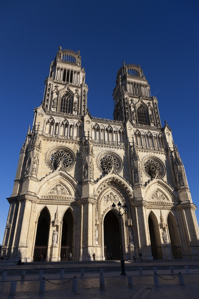 卢瓦尔河宗教钟奥良大堂法国卢瓦尔中心IndreetLouire图片