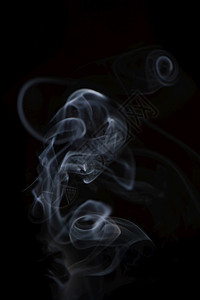 艺术汽雪茄黑色背景的香烟绘画图片
