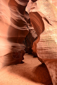 砂岩自然亚利桑那州红岩沙石地峡谷的美丽景色降低图片