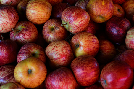 市场红色的苹果反圆组素食主义者图片