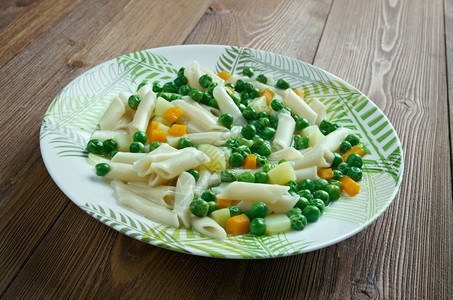面食和意大利义汤豌豆美食学健康图片