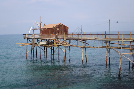 意大利泰尔莫坎波巴索的trabuccotrabocco自然旅游木头图片