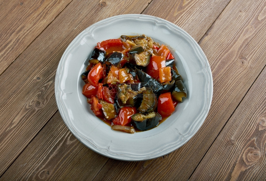 西里人传统的卡波纳塔迪梅兰扎内传统西里菜开胃图片