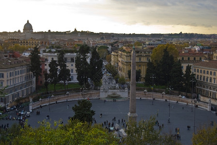 圣彼得罗的PiazzadelPopolo正方形欧洲的德尔图片