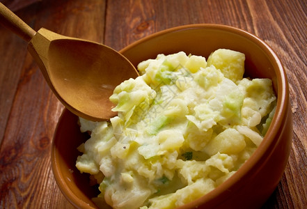 卷心菜科坎农土豆爱尔兰传统食谱水平的胡椒图片