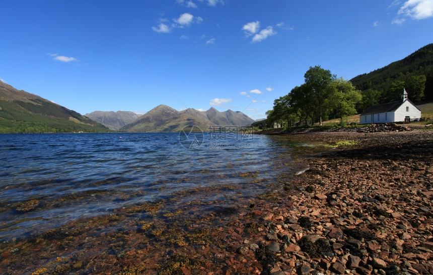 自然夏季苏格兰高地的LochDuich夏天风景优美图片
