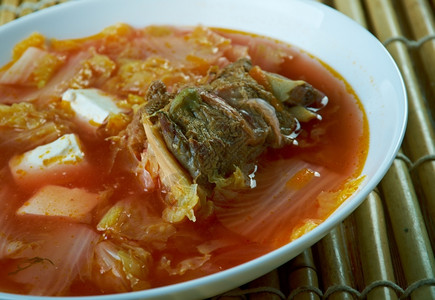 人辣椒水平的与Kimchi一起的韩国大豆酱汤图片