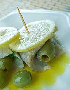 坎伯兰配有芥末酱食英国古典鱼新鲜的马杰斯图片
