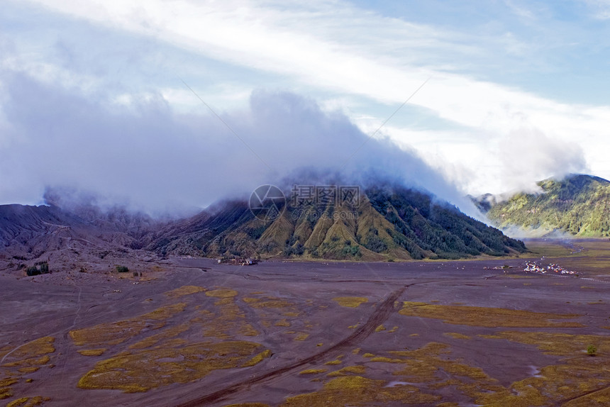 乡村的印度尼西亚爪哇岛的溴火山陨石坑自然图片