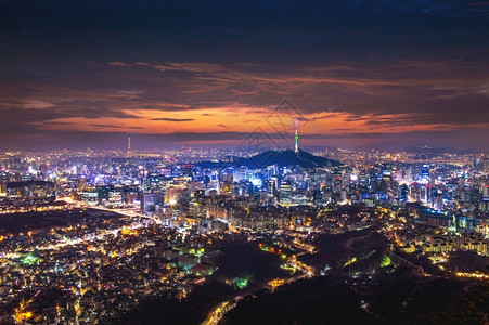 首尔市中心城市夜景图片