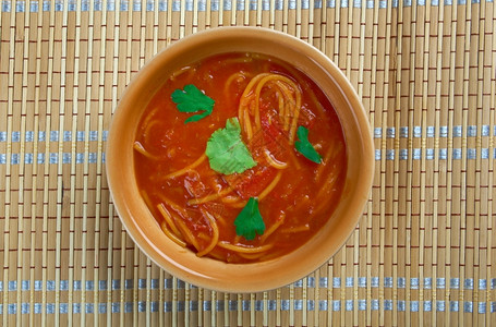 五香阿尔及利亚番茄汤ChorbabilMatisha素食主义者谱图片