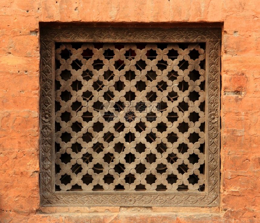 旧木制传统尼泊尔窗口细节尼泊尔老的窗户艺术图片