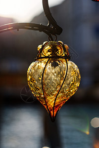 抽象的传统玻璃灯笼美丽的威尼斯夜光经典的工艺图片
