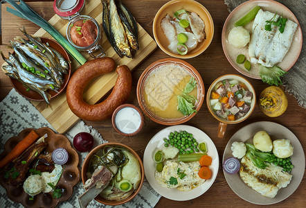 挪威烹饪传统各种菜类顶视等食物加梅尔赛最佳图片