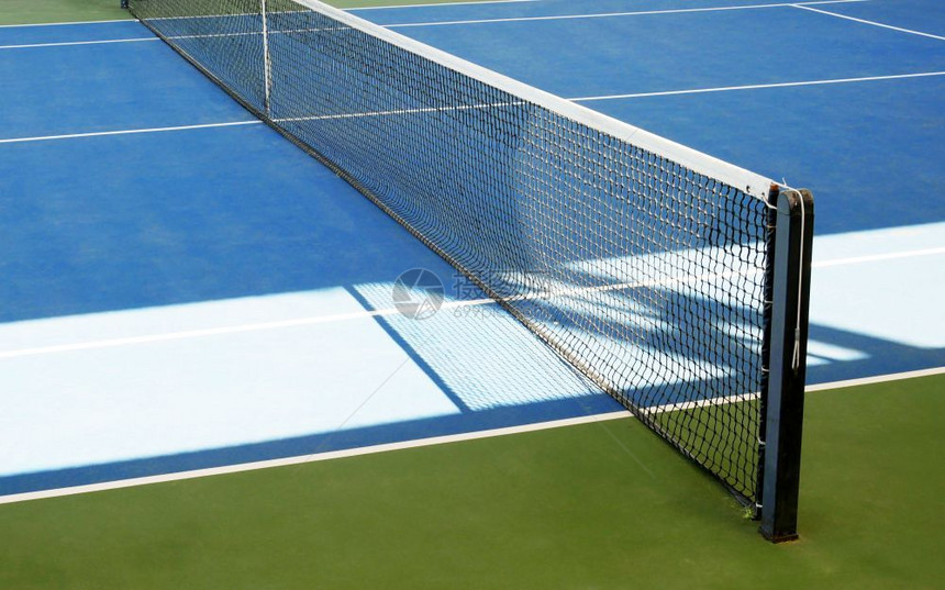 游戏法庭蓝网球场和绿色户外图片