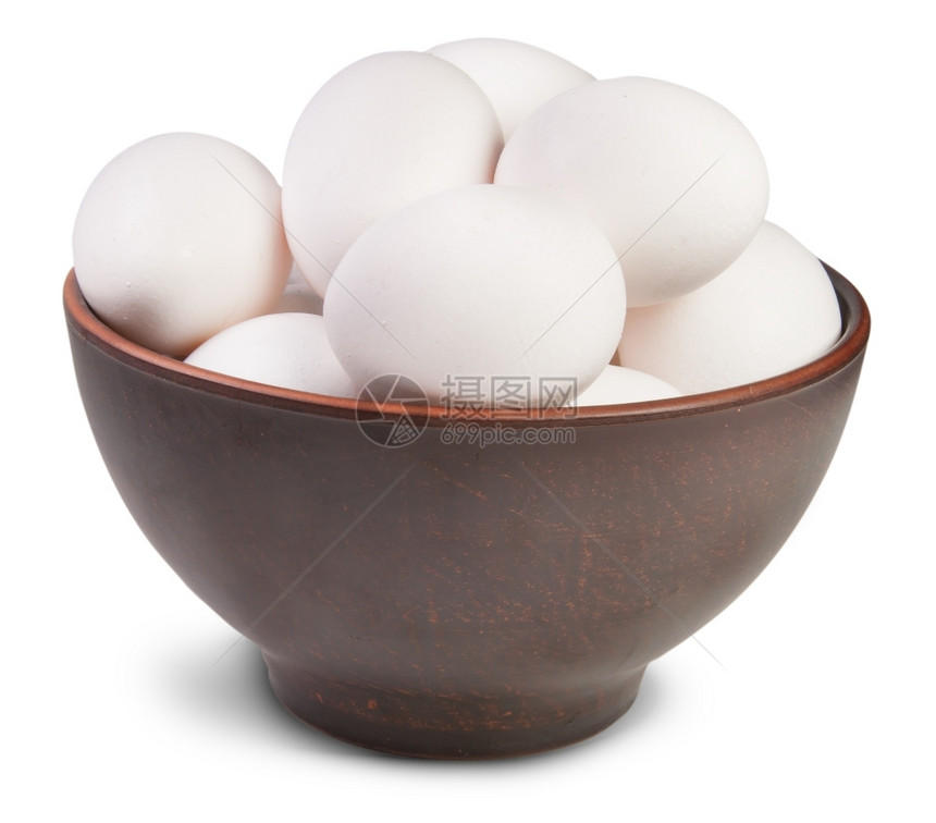 蛋白质进入陶瓷碗的白蛋孤立于色背景鸡农场图片