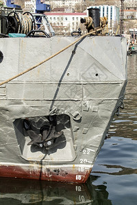 画商业堪察加阿瓦查湾一艘海船的锚堪察加海船的锚生锈图片