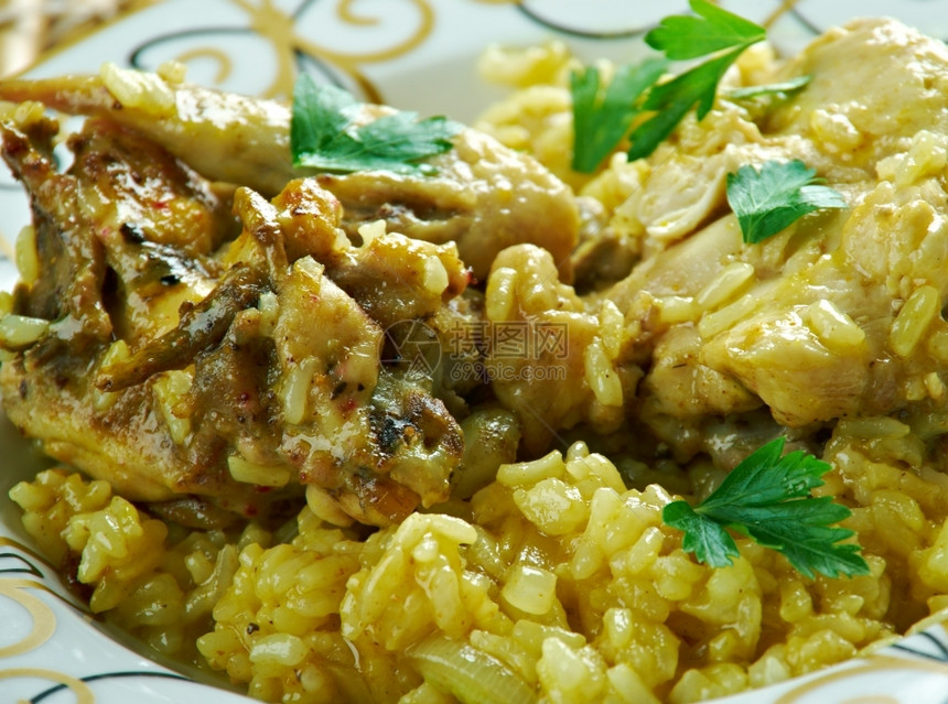 鸡肉红花和炒米饭印度传统烹饪洋葱羊肉大米传统图片