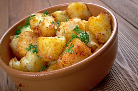 马萨拉JeeraAloo土豆与昆虫共食香料煮熟的高清图片