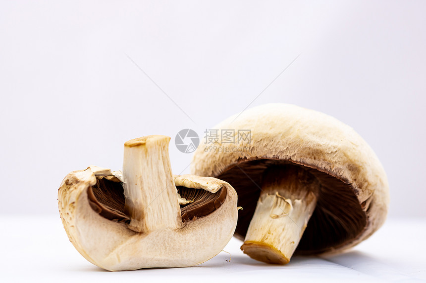 棕色的蔬菜健康新鲜香肠味蘑菇特闭式隔绝图片