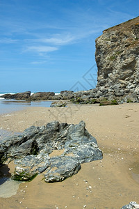 阳光自然花岗岩英国康沃尔海滩Porthtowan海滩图片