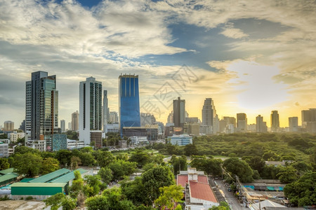 泰国曼谷日出时的风光图片