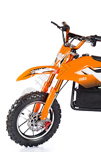 孩子们白色背景的电动儿童摩托车发机橙图片