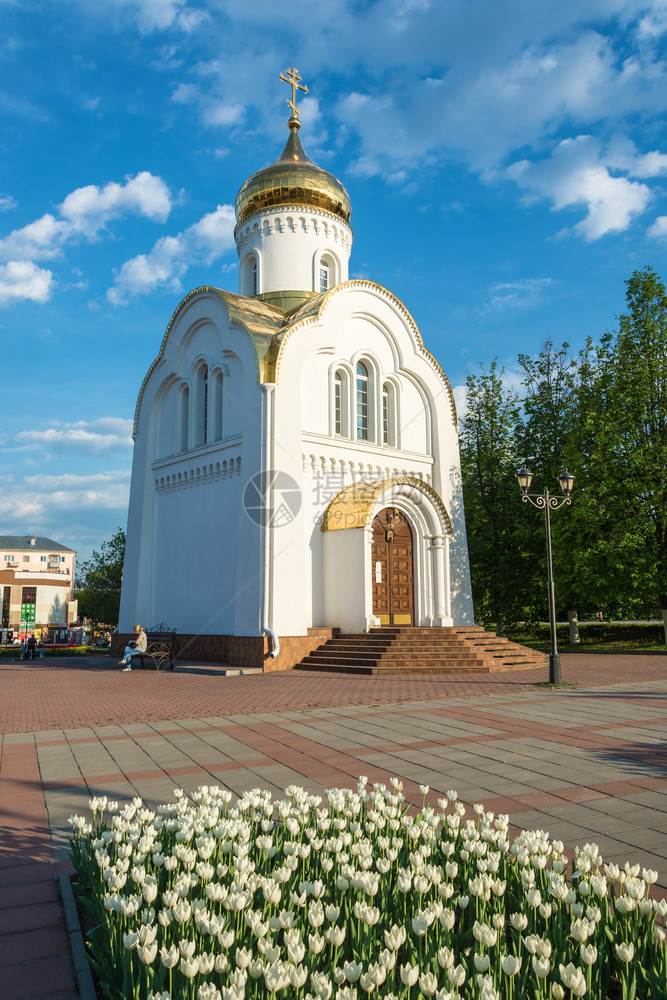 荣誉上帝建造伊凡诺沃市万地区俄罗斯15028年俄罗斯伊万诺沃地区凡省15028年革命广场5028纪念神之母亲西奥多圣像的礼拜堂图片
