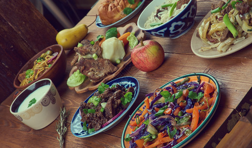 蒙泰素材美食蒙古烹饪亚洲传统各种菜类顶视图食物拉面背景
