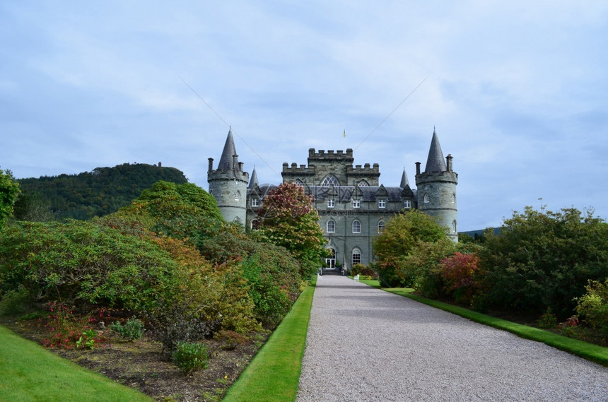 弼苏格兰阿盖尔湖Fyne旁的因弗雷里城堡阿尔巴苏格兰人图片