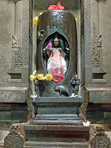 奥姆真理教宗教印度奥姆真理印度蒂鲁瓦纳马莱RamanaAshram古老的Shiva雕像背景