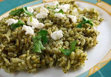 斯潘科里佐饮食烩饭spinach和稻谷希腊菜图片