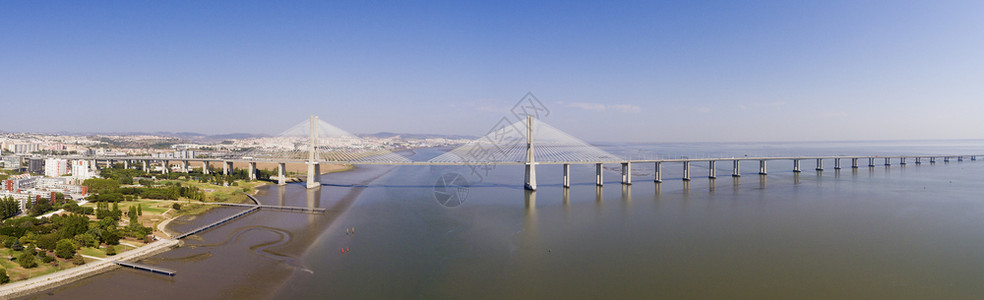 景观葡萄牙里斯本瓦科达伽马大桥建造筑学图片