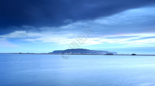 黄昏南英属海岸日落时的波特兰岛海洋英语图片