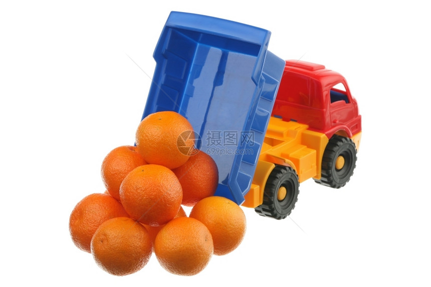 玩具车里的橘子图片