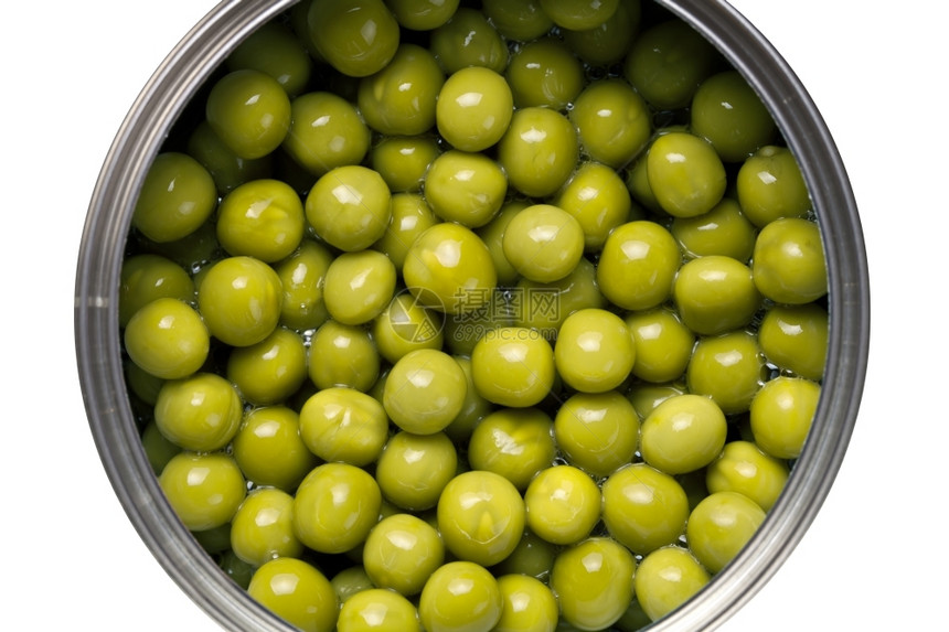 满的饮食豌豆白色背景上隔离的罐形绿豆子图片