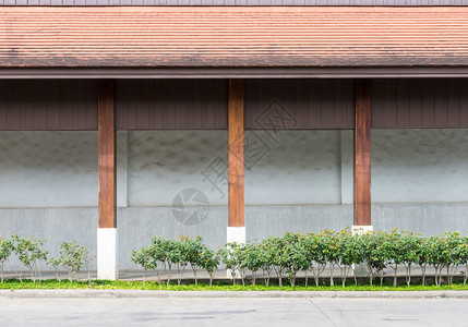 建筑学生态楼梯农村地区大型仓库有木质支柱的图片