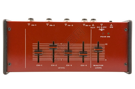 脱离白色背景的压缩音频混器声的红色图片