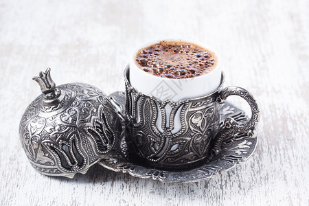香气土耳其咖啡白色木制背景的土耳其咖啡火鸡热的图片